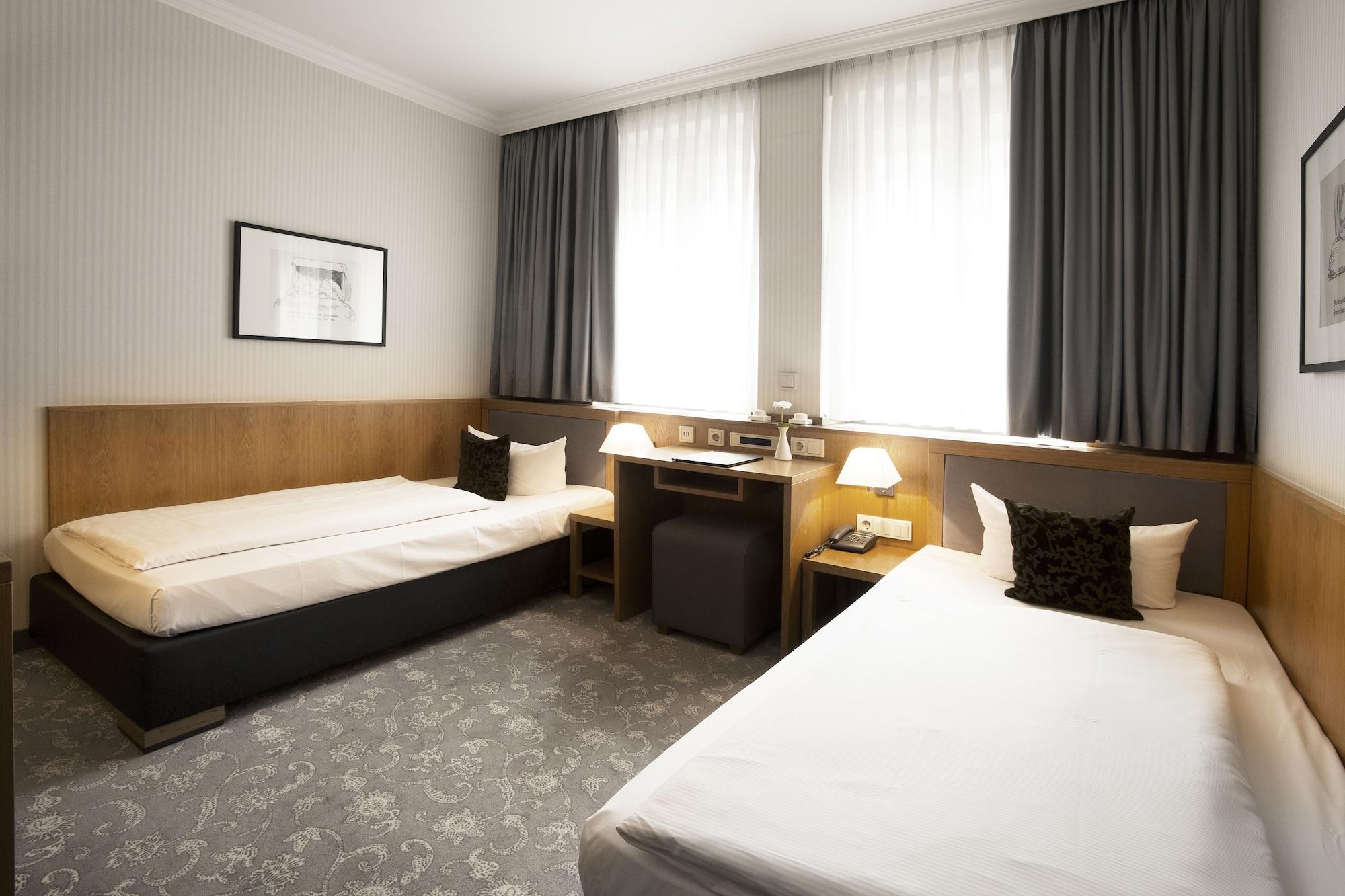 Townhouse Hotel Франкфурт-на-Майне Экстерьер фото